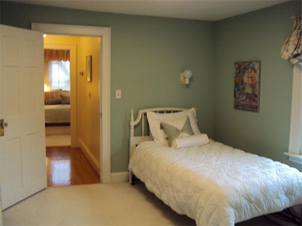 105 Coolidge Road Worcester, MA 01602 - Photo 15 of 24 Gallery Image 15