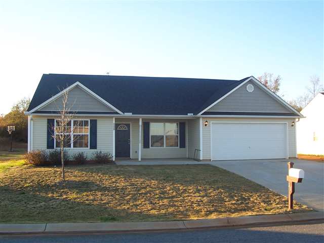 113 Nates Berry Road Anderson, SC 29624 - Photo 1 of 9 Gallery Image 1