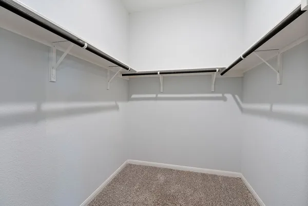 $1,950 | 302 Timber Brook Drive, Hutto, TX 78634