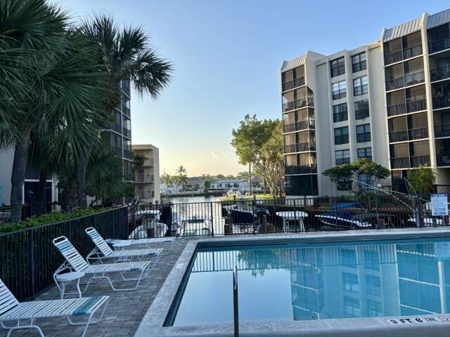 21 Royal Palm Way, Unit 2020 Boca Raton, FL 33432 - Photo 41 of 93 IMG_0492