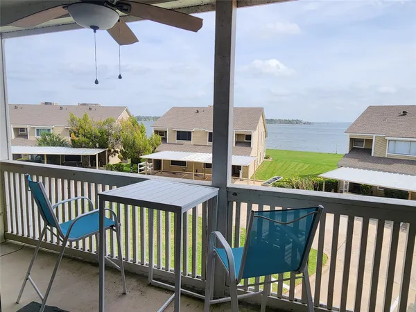 $240,000 | 162 April Point Drive South, Conroe, TX 77356