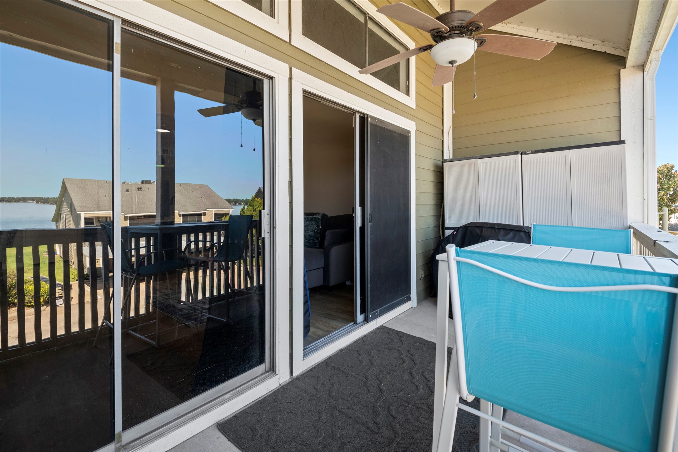 162 April Point Drive South Conroe, TX 77356 - Photo 19 of 26