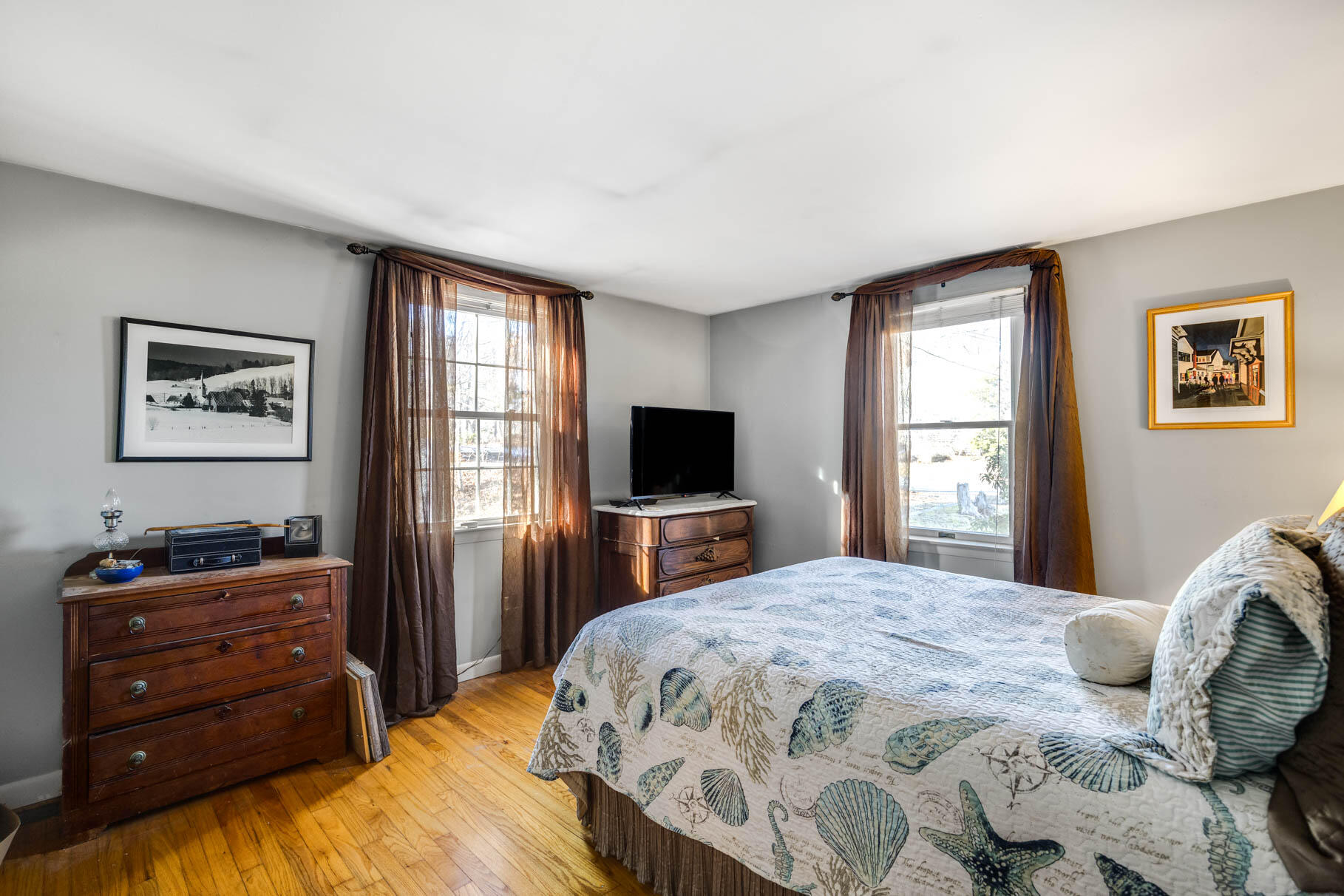 37 Nickerson Road Orleans, MA 02653 - Photo 11 of 29 Bed1
