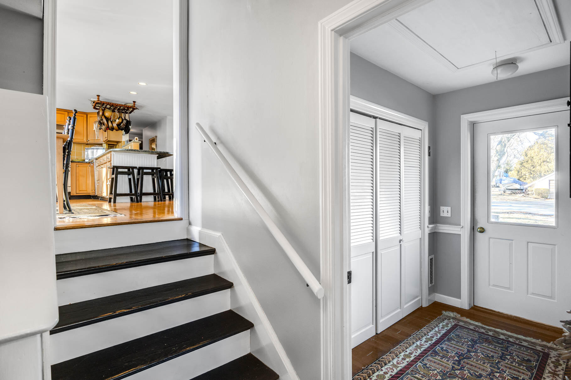 37 Nickerson Road Orleans, MA 02653 - Photo 22 of 29 Entry