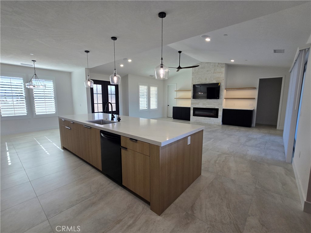 6221 Merced Road Oak Hills, CA 92344 - Photo 8 of 55