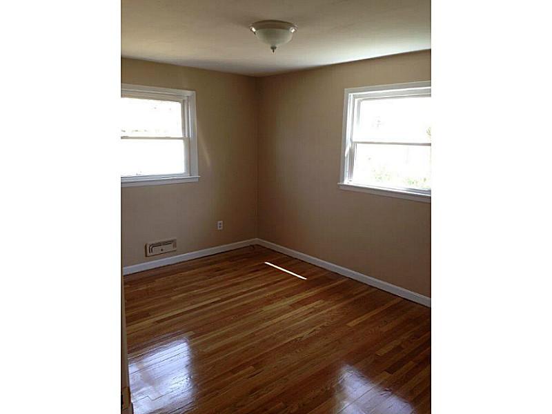 76 Marshall Road Woonsocket, RI 02895 - Photo 13 of 23 Bedroom.