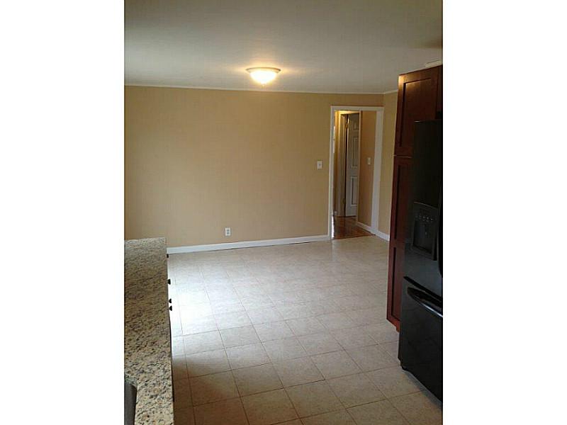 76 Marshall Road Woonsocket, RI 02895 - Photo 22 of 23 Kitchen.