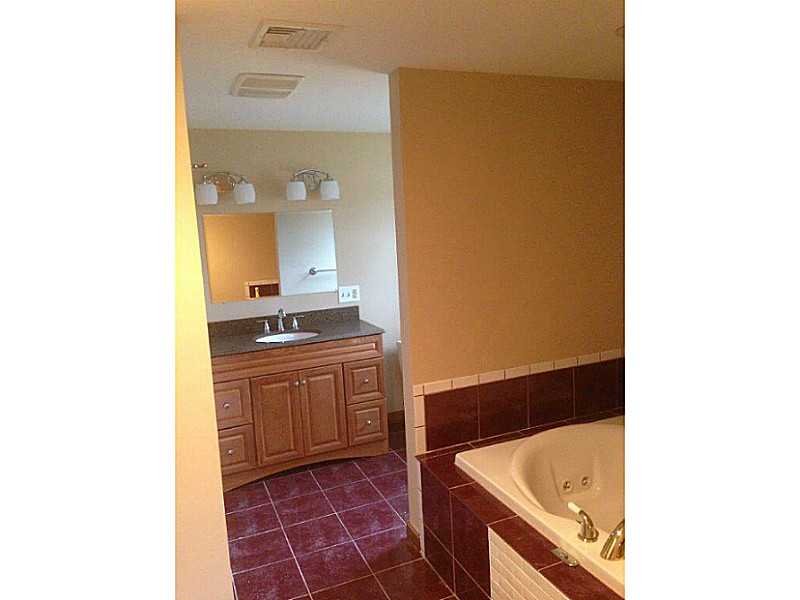 76 Marshall Road Woonsocket, RI 02895 - Photo 8 of 23 Bathroom.