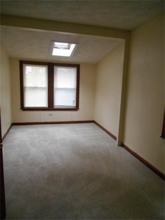77 Aberdeen Road Springfield, MA 01109 - Photo 10 of 19