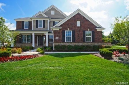 49587 Gracechurch Road Macomb, MI 48044 - Photo 1 of 25 Ex. Crestwood01