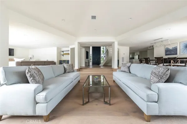 $1,750,000 | 1406 West Janeen Way, Anaheim, CA 92801