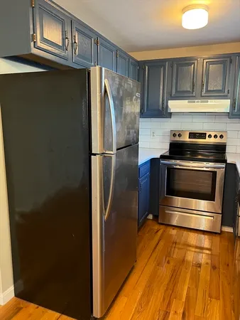 $1,895 | 21 Bessom Street, Unit 6, Marblehead, MA 01945