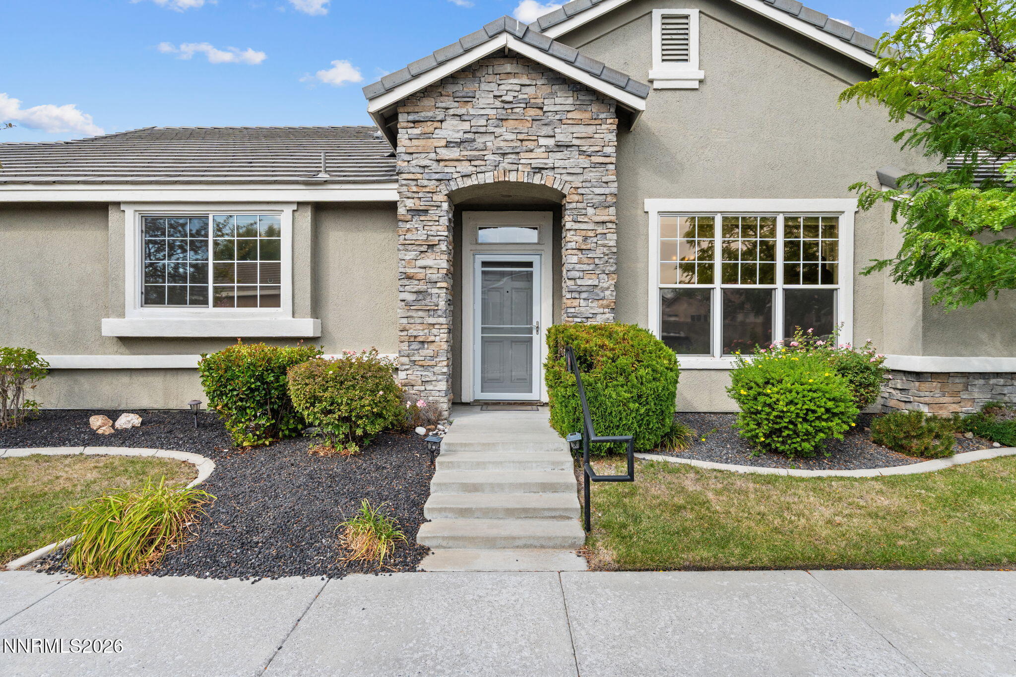 2-web-or-mls-DSC04730