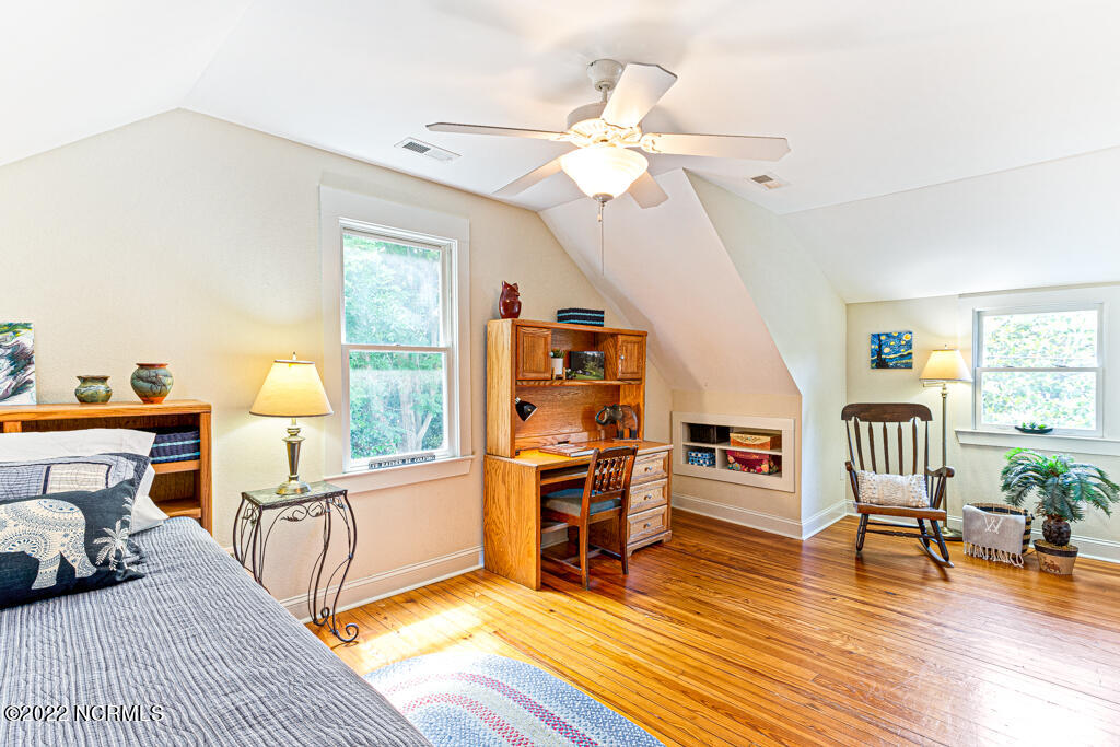 40 Dundee Road Pinehurst, NC 28374 - Photo 26 of 61 Third Bedroom- second floor