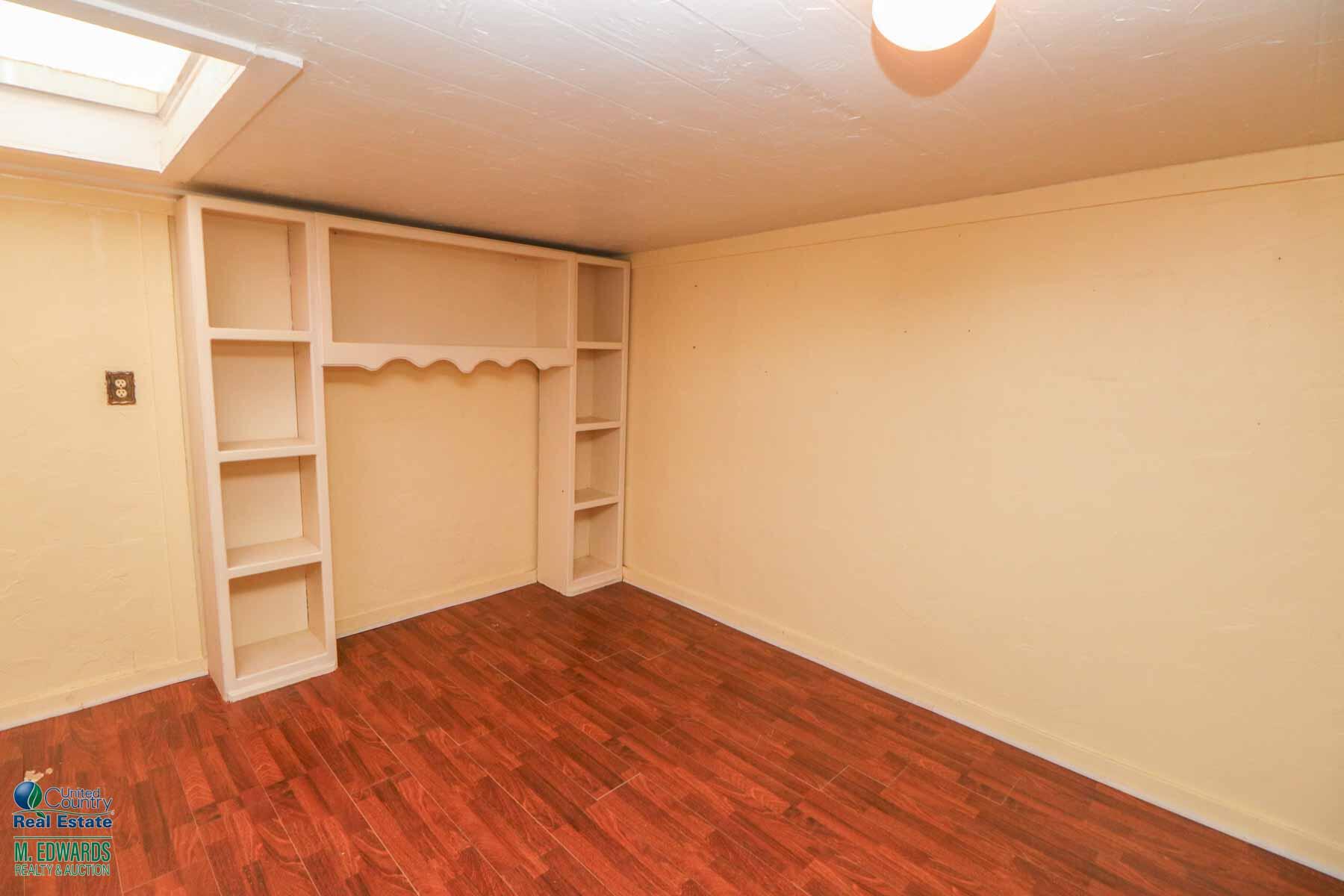 235 East 27th Street Littlefield, TX 79339 - Photo 16 of 21 235 E 27th-Storage off of Sunroom