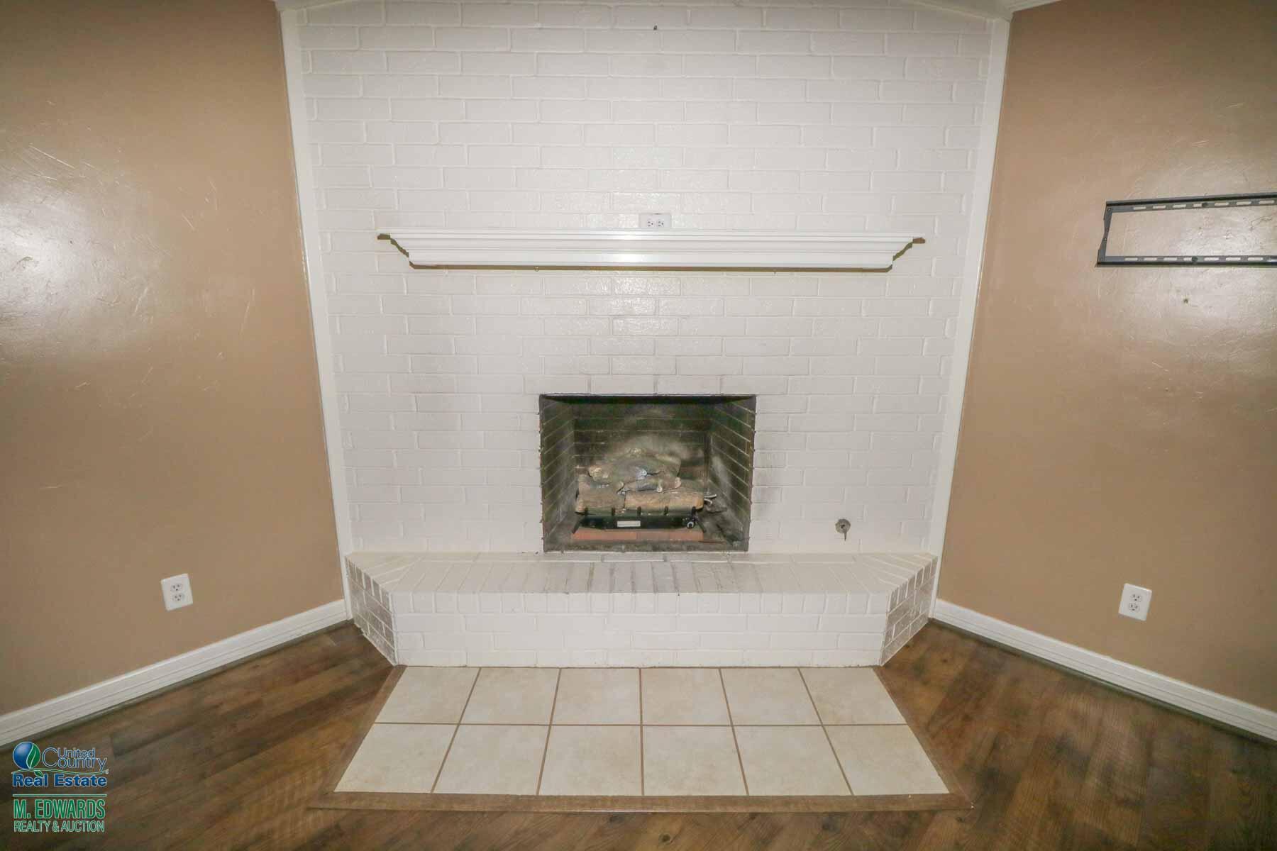 235 East 27th Street Littlefield, TX 79339 - Photo 4 of 21 04_07493fc9-3fa8-4872-bed6-9eb72cff7440