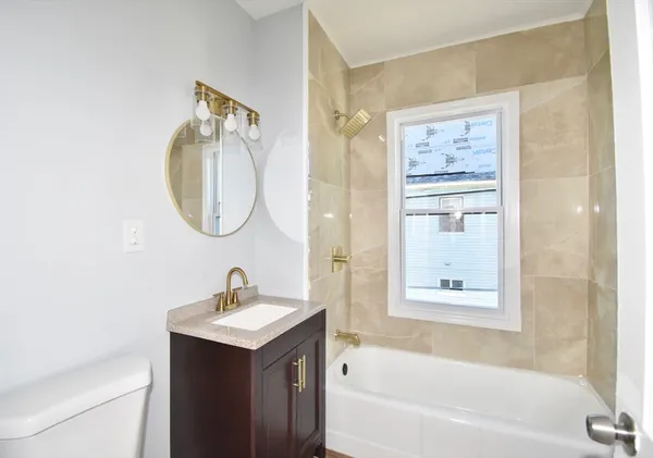 $1,850 | 46-48 Wait Street, Unit 2, Springfield, MA 01104