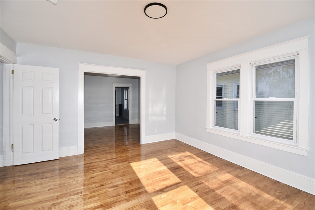 46-48 Wait Street, Unit 2 Springfield, MA 01104 - Photo 4 of 16