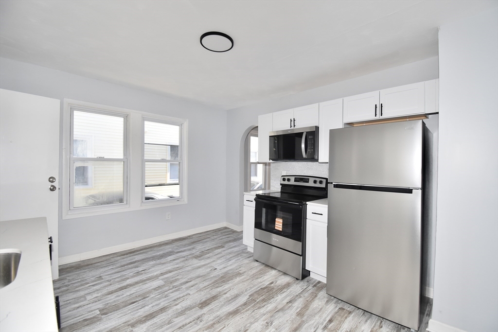 46-48 Wait Street, Unit 2 Springfield, MA 01104 - Photo 7 of 16