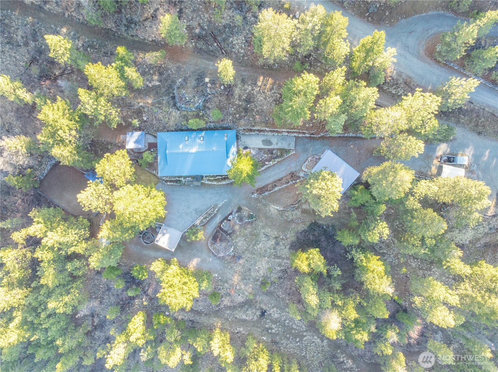 985 Guffy Road Chelan, WA 98816 - Photo 38 of 39