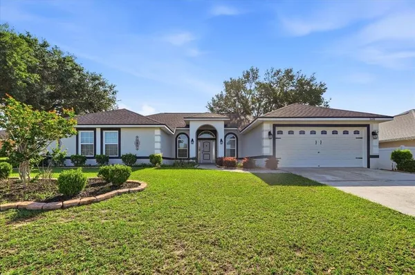 $420,000 | 1620 Doves View Circle, Auburndale, FL 33823