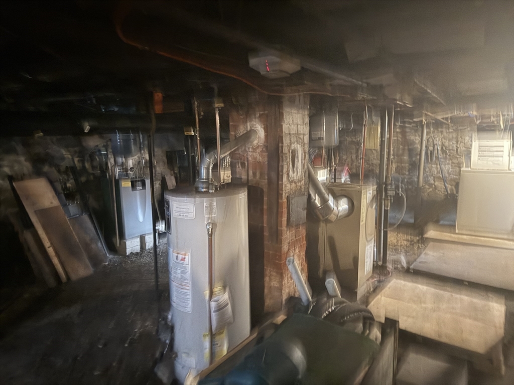 22 Winter Street Southbridge, MA 01550 - Photo 16 of 32