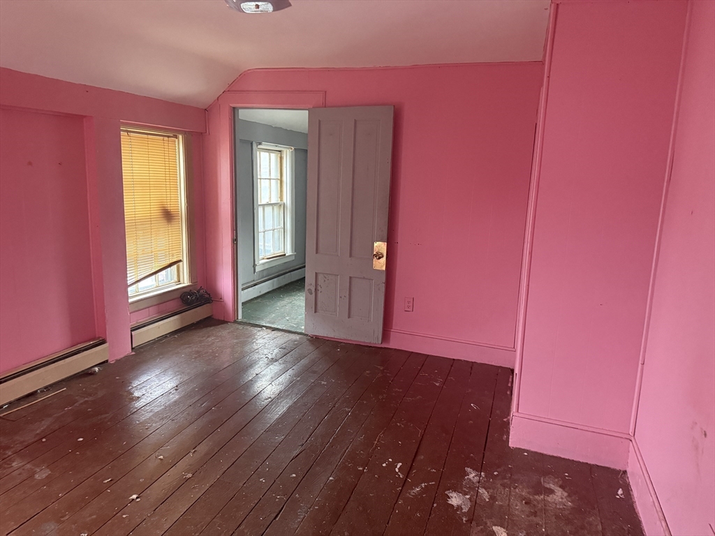 22 Winter Street Southbridge, MA 01550 - Photo 25 of 32