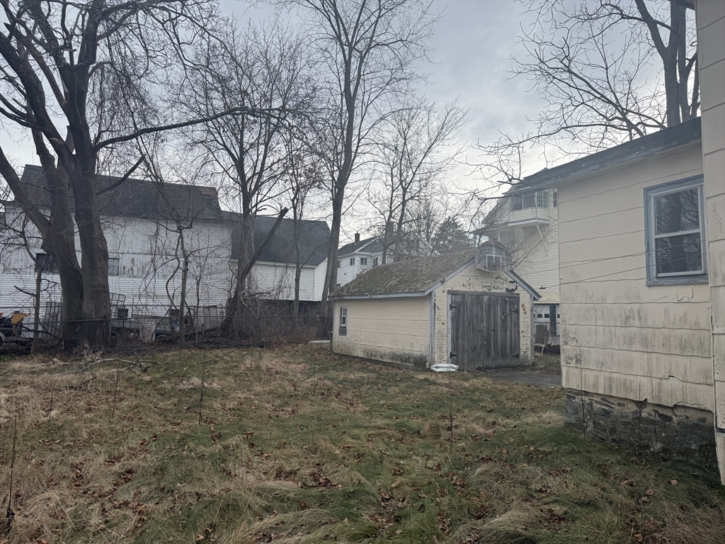 22 Winter Street Southbridge, MA 01550 - Photo 28 of 32