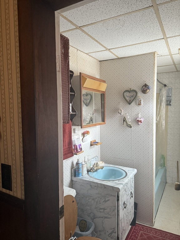 22 Winter Street Southbridge, MA 01550 - Photo 5 of 32