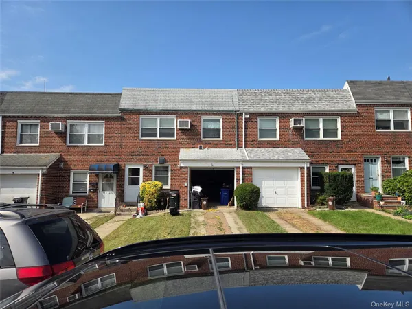 $1,058,000 | 41-24 210th Street | Bayside