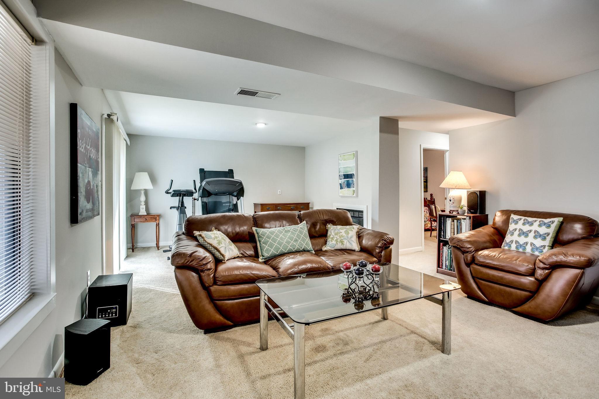 2221 Cedar Cove Court Reston, VA 20191 - Photo 38 of 49 Gallery Image 38