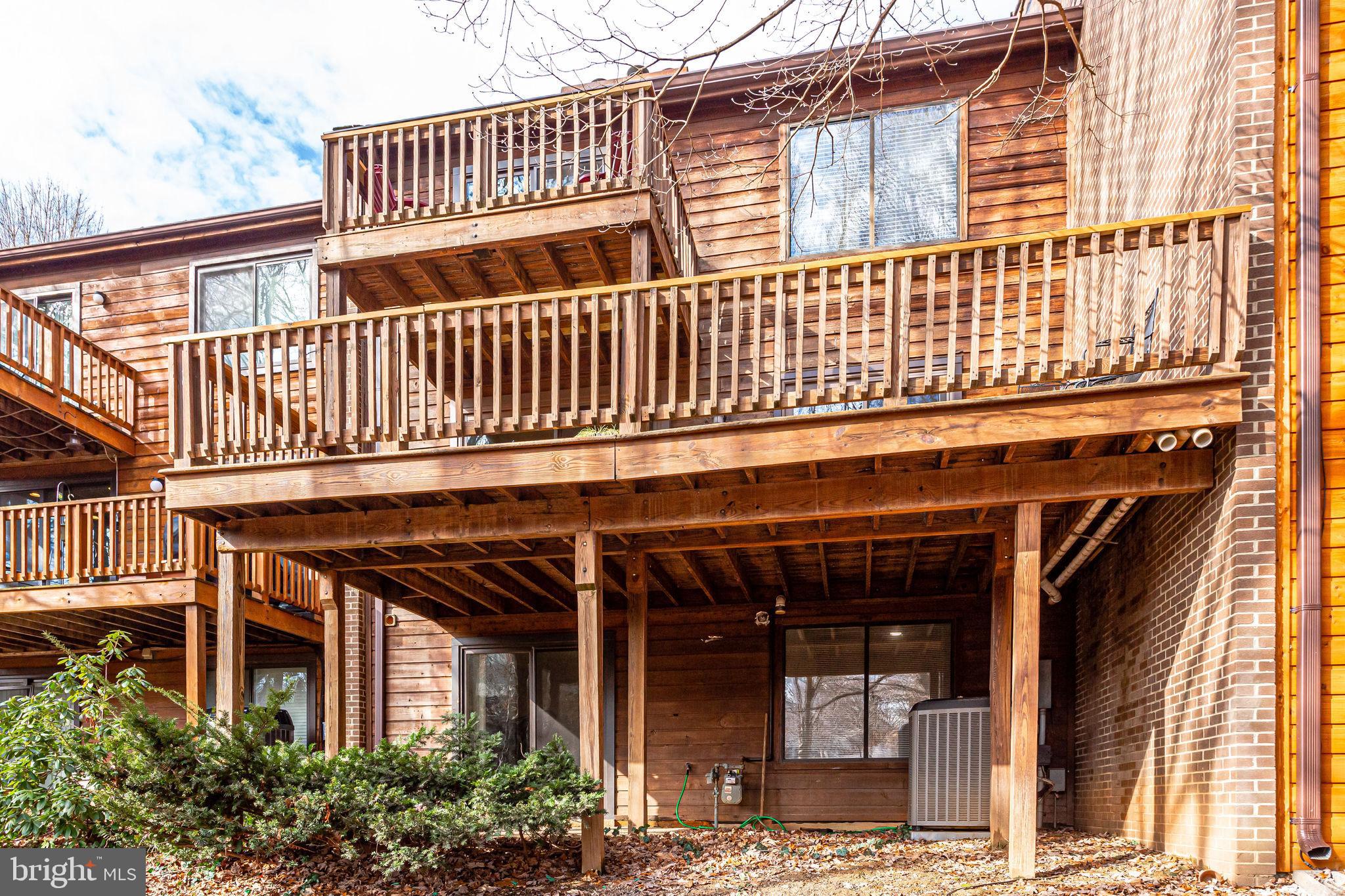 2221 Cedar Cove Court Reston, VA 20191 - Photo 44 of 49 Gallery Image 44
