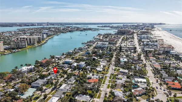 $4,095 | 741 Lantana Avenue, Clearwater Beach, FL 33767