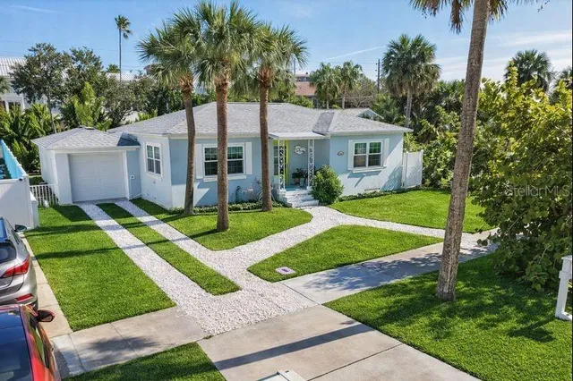 $4,800 | 741 Lantana Avenue, Clearwater Beach, FL 33767