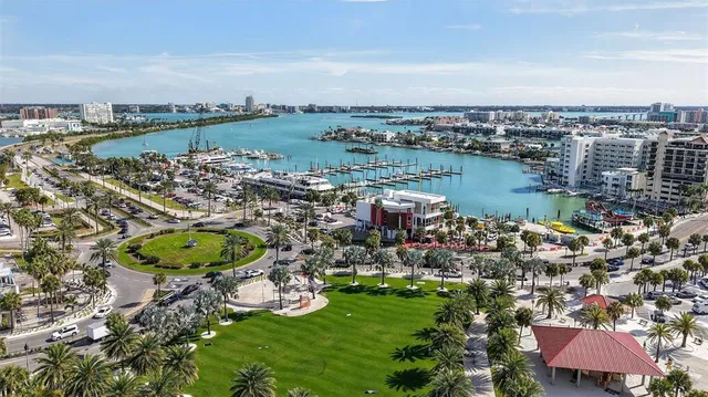 $4,800 | 741 Lantana Avenue, Clearwater Beach, FL 33767