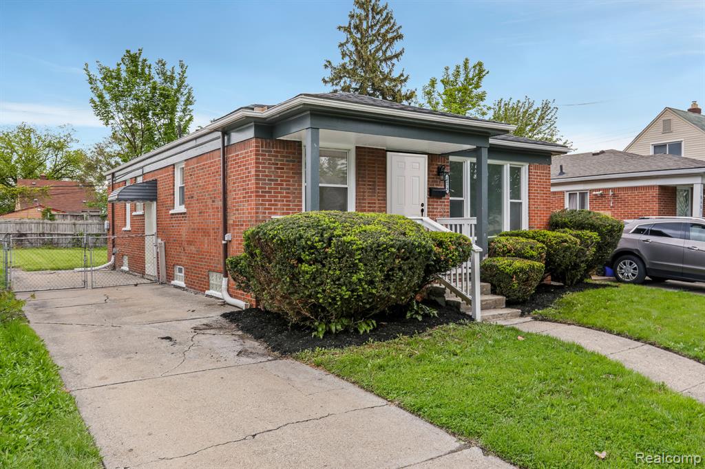 8679 Burt Road Detroit, MI 48228 - Photo 2 of 13