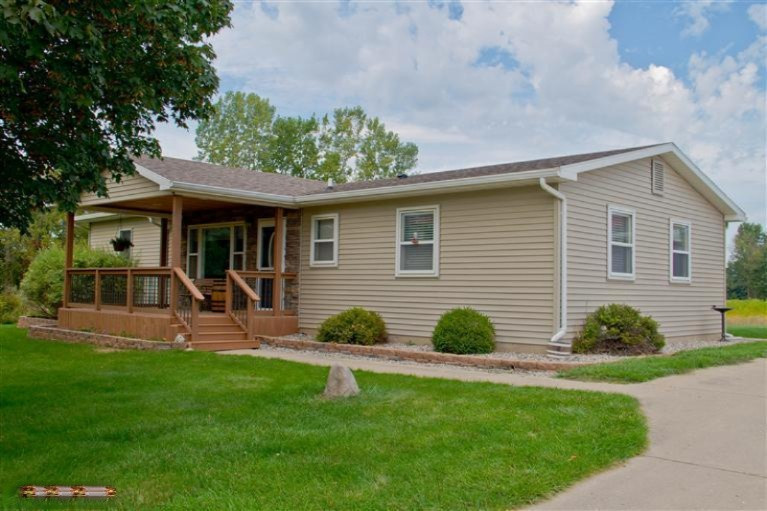 4393 East Charles Road Ionia, MI 48846 - Photo 1 of 24 Primary Photo
