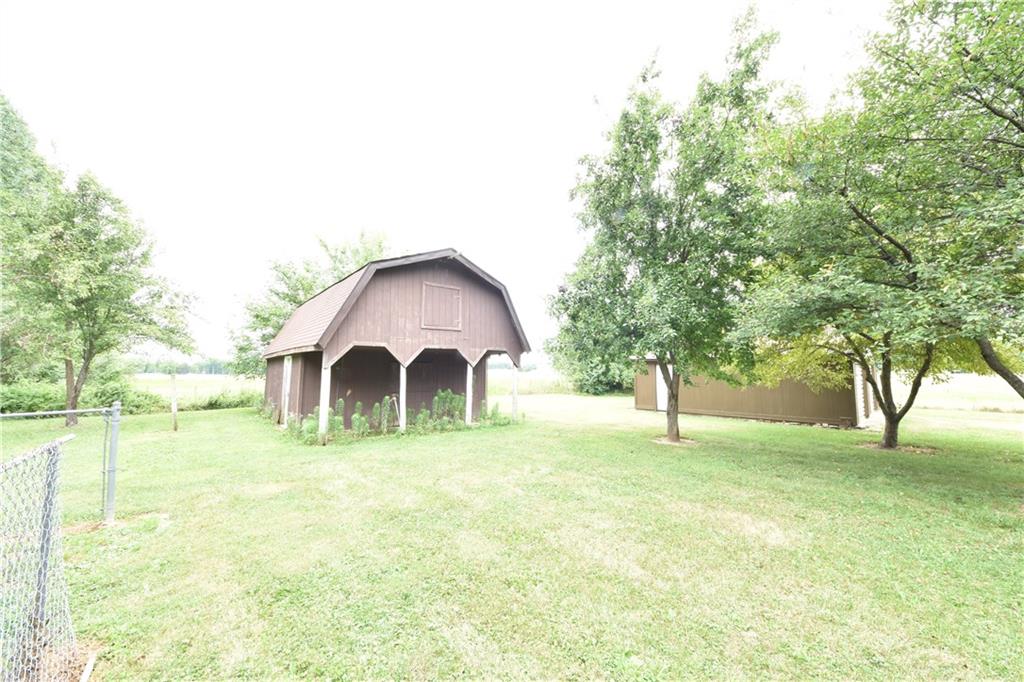 6035 East Base Road Columbus, IN 47203 - Photo 29 of 37 Gallery Image 29