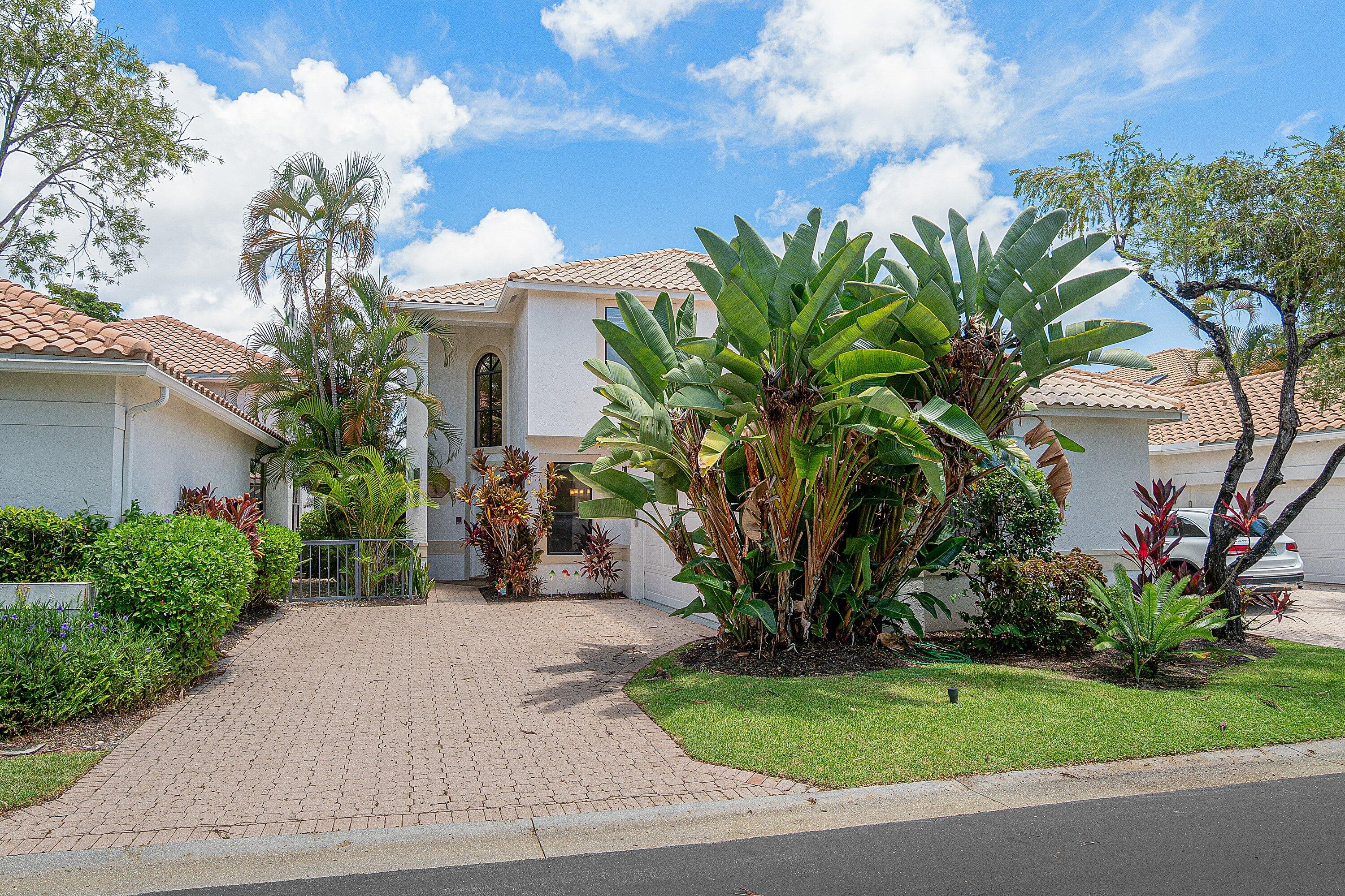 17099 Ryton Lane Boca Raton, FL 33496 - Photo 38 of 85 Front Exterior