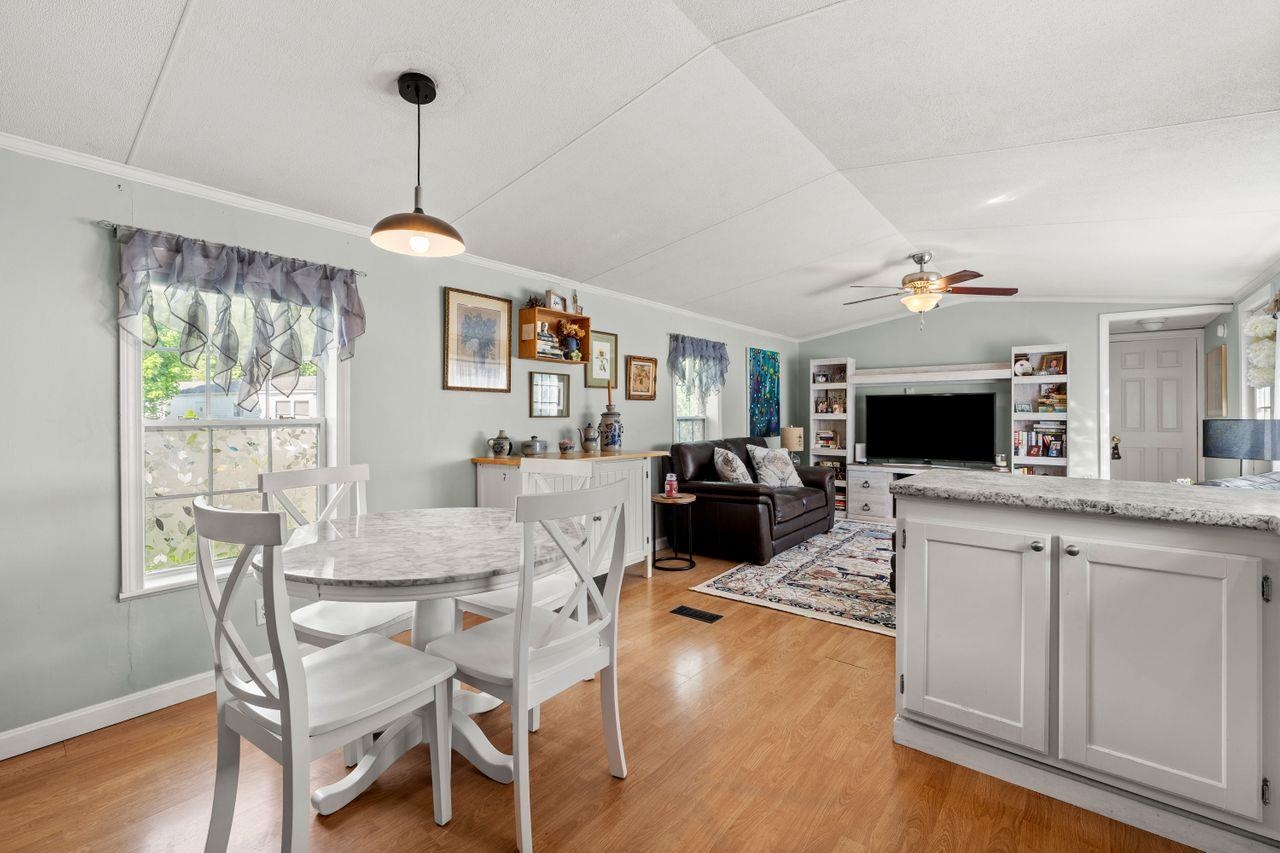 2 Lilac Street Exeter, NH 03833 - Photo 11 of 28 Gallery Image 11