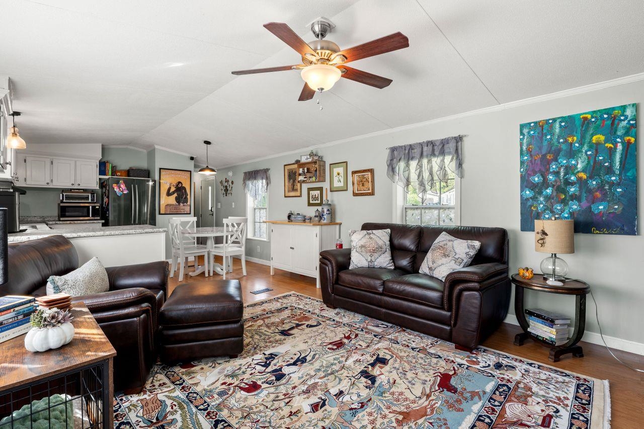 2 Lilac Street Exeter, NH 03833 - Photo 12 of 28 Gallery Image 12