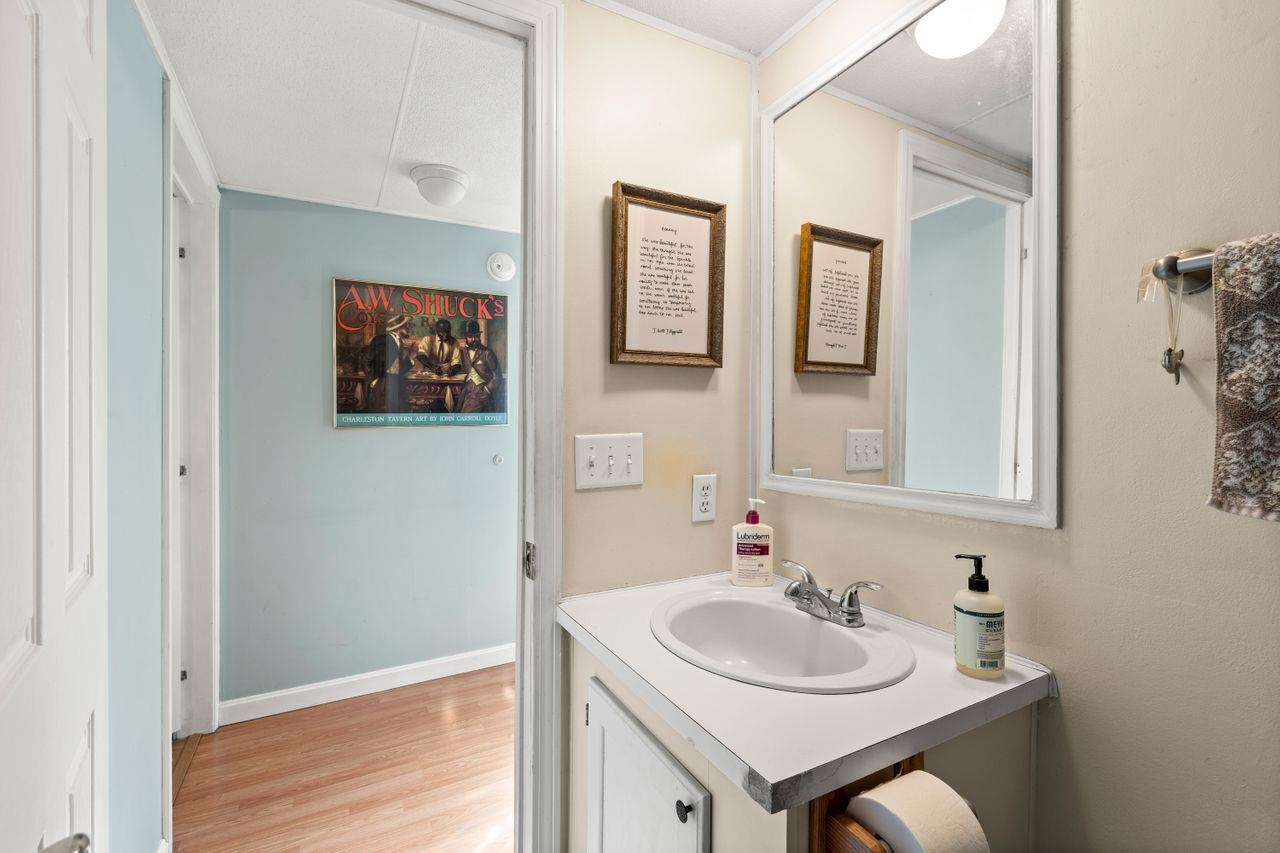 2 Lilac Street Exeter, NH 03833 - Photo 24 of 28 Gallery Image 24