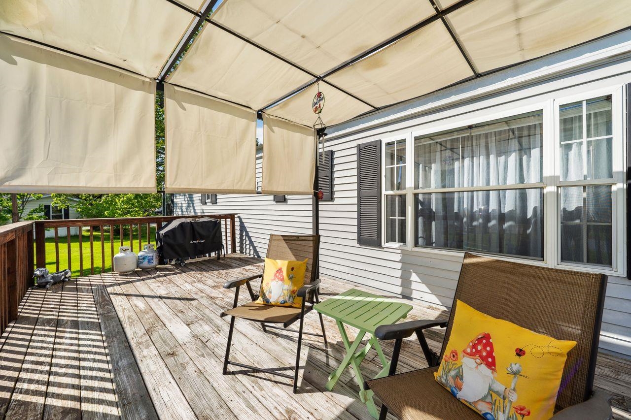 2 Lilac Street Exeter, NH 03833 - Photo 3 of 28 Gallery Image 3