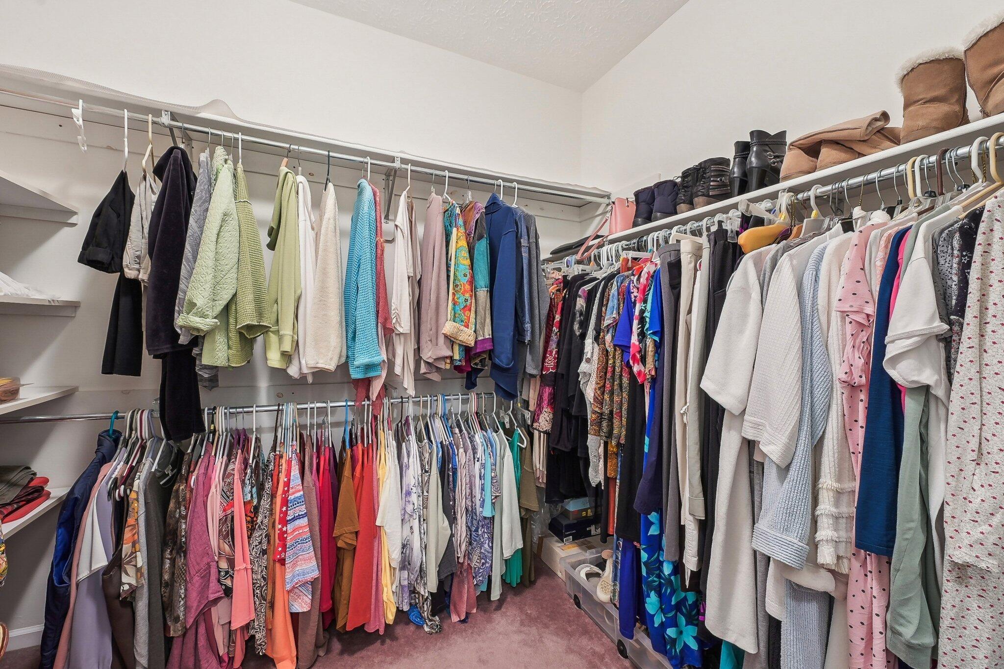 5993 Naughten Ridge Court Columbus, OH 43213 - Photo 34 of 51 Walk-in Closet