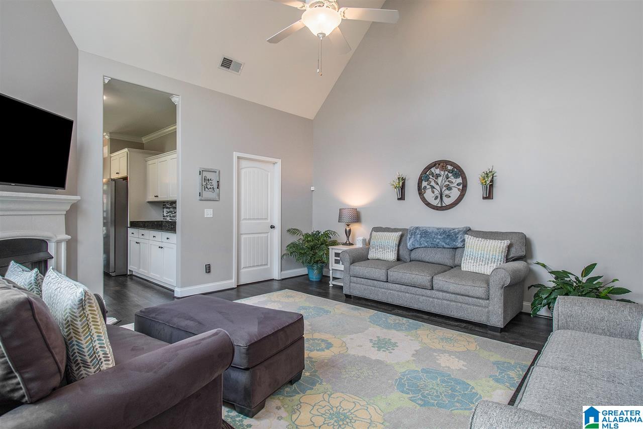 101 Love Lane Sterrett, AL 35147 - Photo 4 of 25