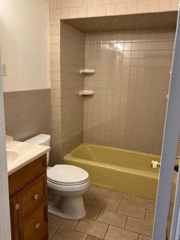 $1,650 | 588 Broadway, Unit 1, Bayonne, NJ 07002