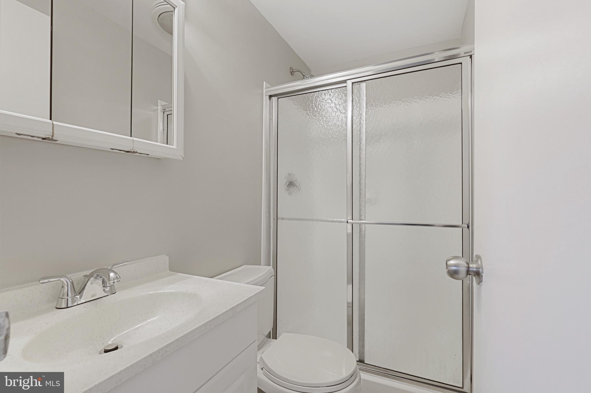 16 Baltistan Court Rosedale, MD 21237 - Photo 12 of 21 Primary Bathroom