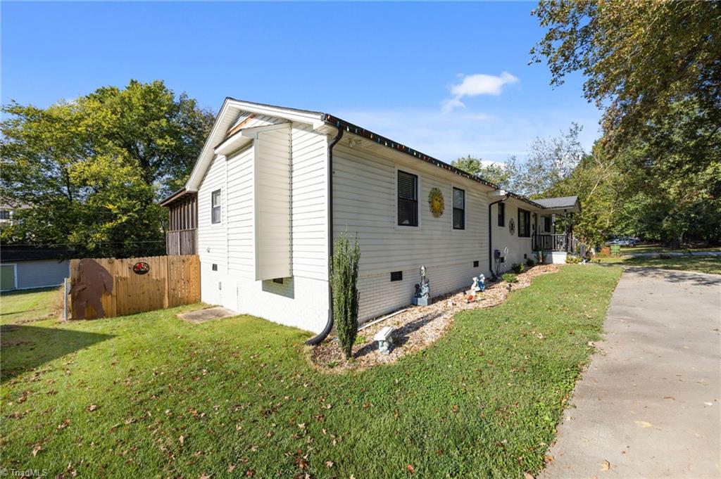 717 Brookgreen Terrace Graham, NC 27253 - Photo 15 of 24 Left Side of Home