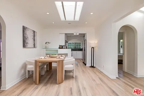 $2,495,000 | 10514 Kinnard Avenue, Los Angeles, CA 90024