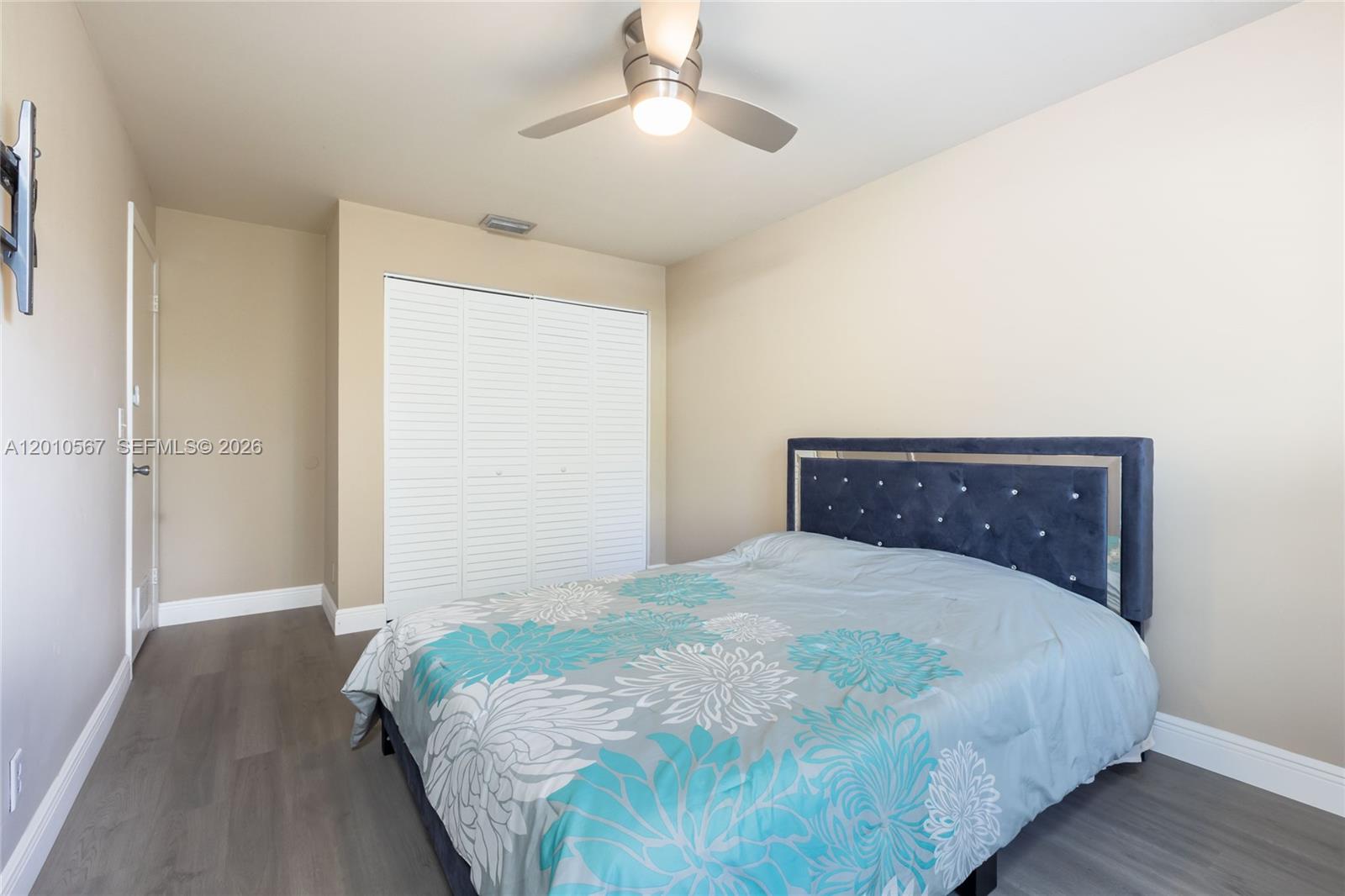 6364 La Costa Drive, Unit D Boca Raton, FL 33433 - Photo 13 of 30 2nd bedroom on the 2nd floor